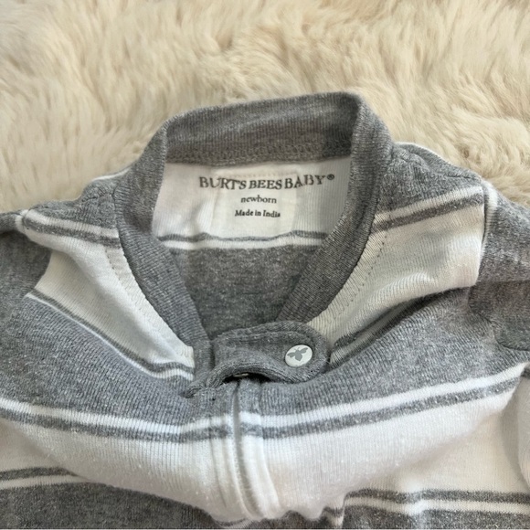 Burt’s Bees Baby Grey and White Rugby Stripe Footie Pajamas Sz NB - Picture 5 of 6